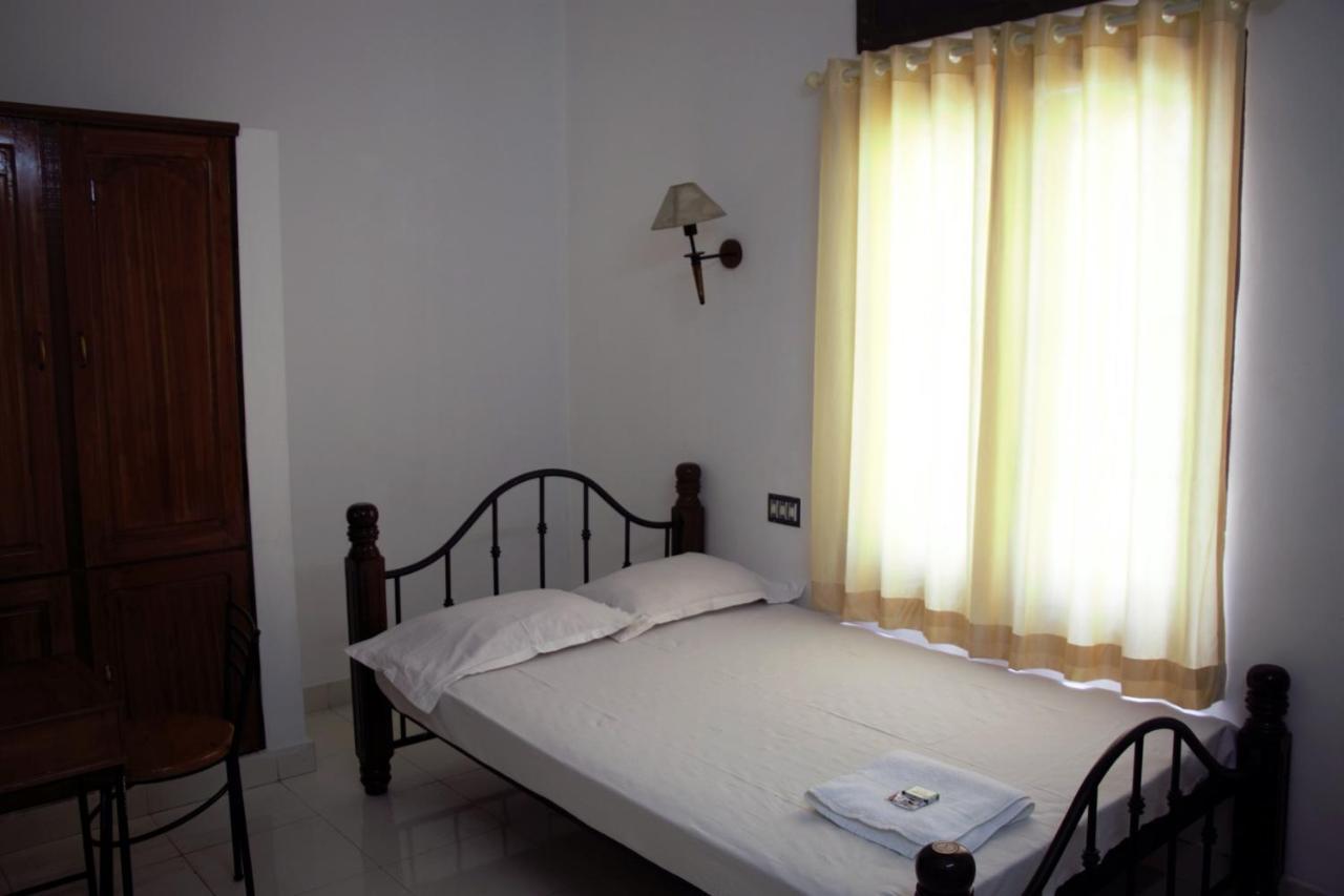 East Coast Hotel Thiruvananthapuram Exterior photo