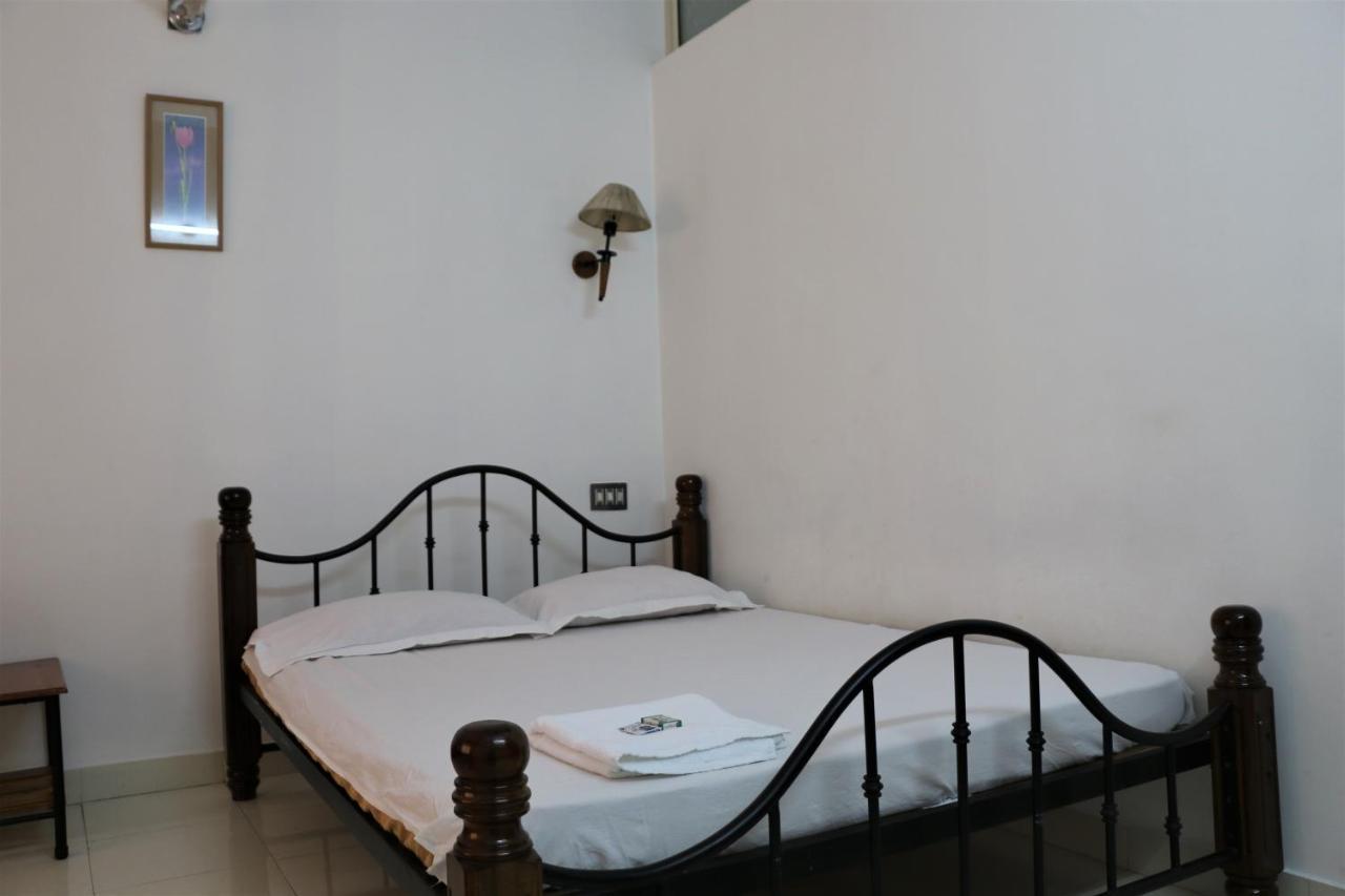 East Coast Hotel Thiruvananthapuram Exterior photo