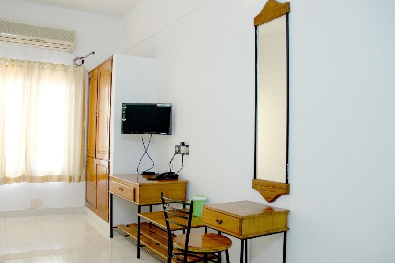 East Coast Hotel Thiruvananthapuram Exterior photo